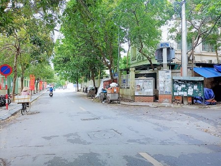 Bán nhà phố Nghĩa Đô, Cầu Giấy. Vỉa hè, ô tô, KD. 85m2 4T MT6.7m 17tỷ