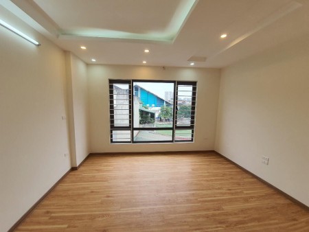 Trương Định nhà mới ngõ thông gara KD 44m 5tang mt 6m
