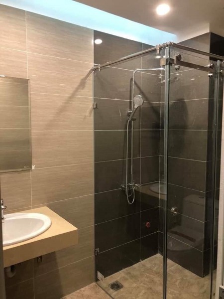 Phân Lô ô tô đỗ Trương Định Hoàng Mai Dt 35m2 5 Tầng 3 Tỷ 2
