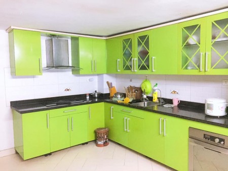 Bán gấp nhà phố Thanh Nhàn, ngõ thông, rộng, gần Công viên Tuổi Trẻ, dt 36 m2