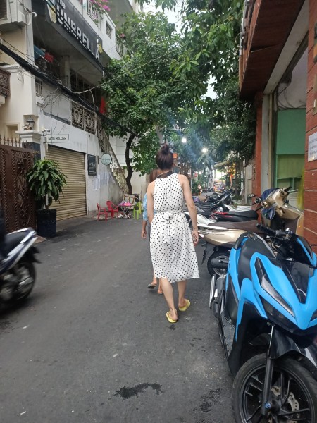Đi đến slide 4