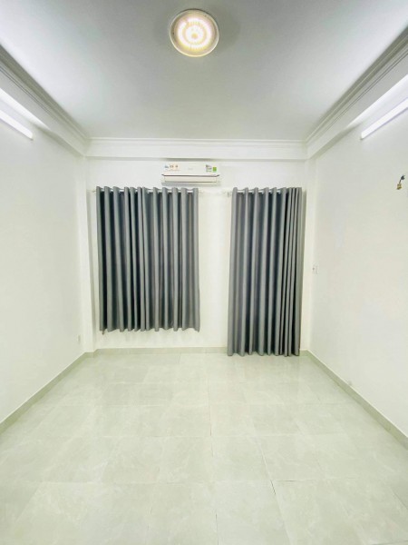 Bán nhà Tô Hiến Thành, 3 tầng, yên tĩnh, giá chỉ 3 tỷ 200 triệu