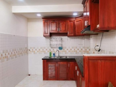 Bán nhà Thiên Phước, 18m2, ngang 6m2, hẻm ba gác, Tân Bình, giá 1.92 tỷ.