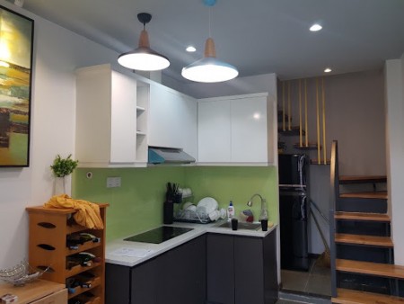 Hot!Hot! do Chủ nhà cần tiền nên bán gấp nhà hẽm Trần Quang Khải ,Q.1, 2 tầng,37m2 ,3tỷ5