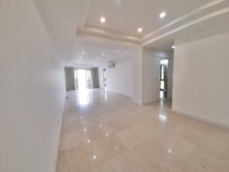 Bán P1 Ciputra 145m2, 3 ngủ, đồ cơ bản. Giá chỉ 4.3 tỷ - Liên hệ: 0973781843 Ánh.