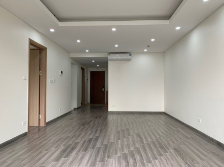 Căn hộ cho thuê Goldenwest - 2 Lê Văn Thiêm: 2pn 75m2 đồ cb, giá 10tr