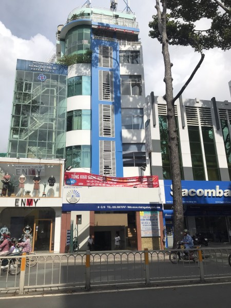 Cho thuê Mặt bằng Mặt tiền Đường Nguyễn Tri Phương, P.8, Q10. DT: 8 x 19m, hầm, 2 lầu