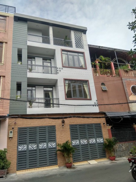 CHVD Chấn Hưng, dt 82m2(8.2 x 10) 5 tầng, phường 6, Q.Tân Bình Giá: 18 tỷ TL