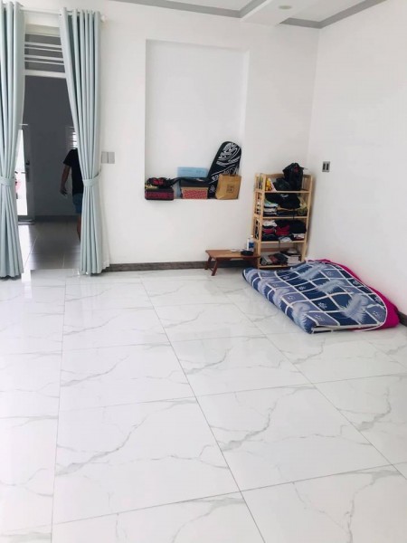 Bán nhà mặt tiền hẻm Nghĩa Hòa, Phạm Văn Hai DT:4x16, nhà cấp 4, ở ngay. Lh 0904358019
