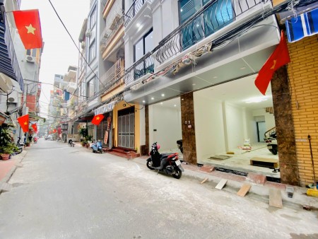 Bán nhà Văn Quán, mới tinh, Dt 34mx5, kinh doanh tốt, ôtô tránh, giá nhỉnh 5tỷ