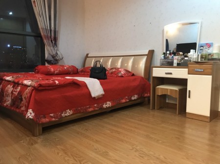 Cho thuê căn hộ Star City Lê Văn Lương 2N 1WC full đồ giá 11tr LH 0823685256