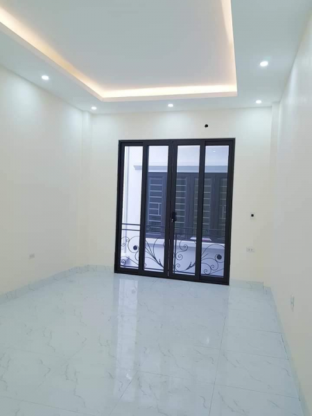Bán nhà chính chủ đẹp như khách sạn 5 sao, dt 32m2, giá 4.3 tỷ