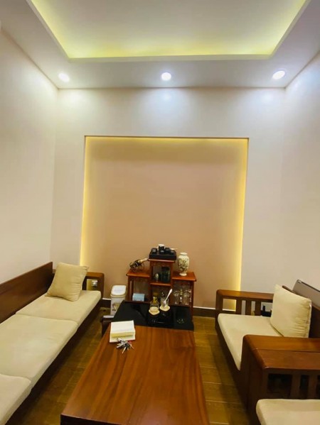 Bán nhà Kim Ngưu, ô tô tránh, kinh doanh ngày đêm, dy 35m2, 4 tầng, mt 3.5m, giá 5.4 tỷ