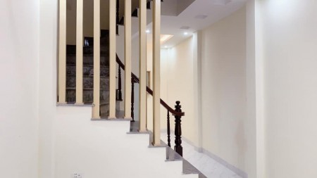 Bán Nhà Lê Quang Đạo Ngõ Rộng Ô TÔ Gần 35M 4T Gía Chào 2.95 Tỷ