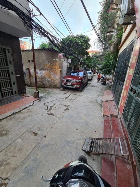 Hot! Bán nhà Hà Cầu, đẹp long lanh chưa đến 3 tỷ
