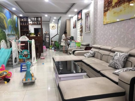 Góc thanh lý nhà hẻm xe hơi Âu Cơ Quận Tân Phú dt 60m2 giá 5. X tỷ