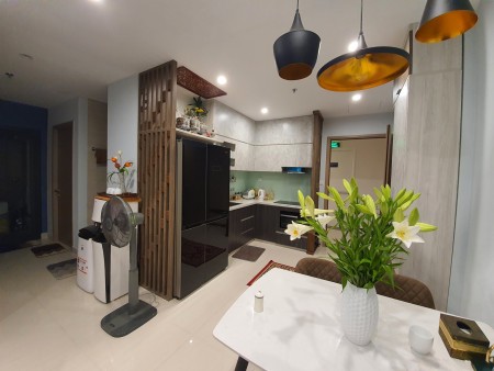 Cho thuê căn hộ cao cấp 2PN 2WC full nội thất Vinhomes Smart City. Liên hệ: 0393425188.