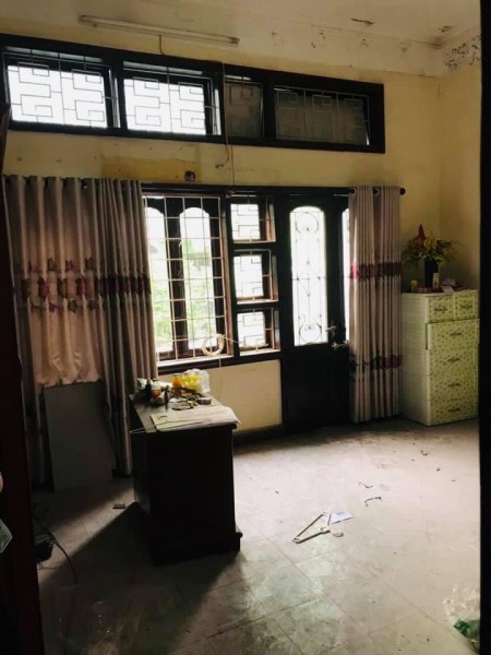 Cần tiền bán gấp nhà Nguyễn Ngọc Nại, DT 80mx4 tầng, mt 6m, giá 9 tỉ có thương lượng