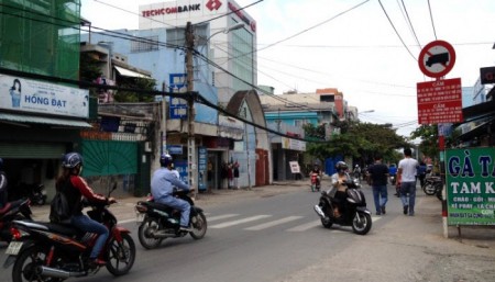 Bán nhà Siêu Vị trí Góc 2MT Nguyễn Văn Đậu NGANG 7,3 nh 11 x15 cn 97m2