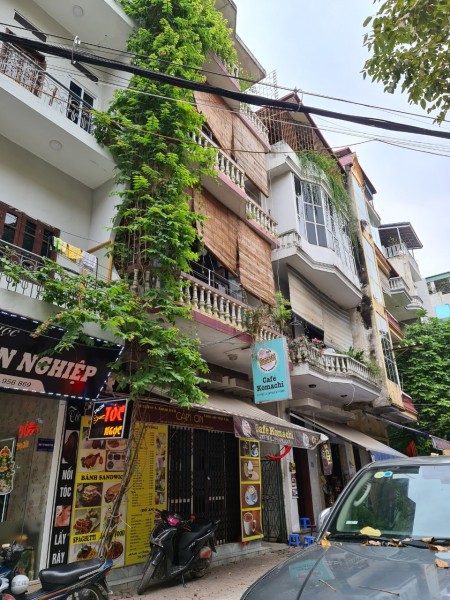 Cho thuê nhà nguyên căn Ngõ 210 Hoàng Quốc Việt: DT60mx4T, MT6m , giá 18tr.