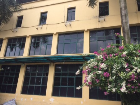 Cho thuê nhà làm trường học cao đẳng, trung cấp, trung tâm đào tạo Cầu Diễn, Nam Từ Liêm, Hà Nội. DT 2500m2