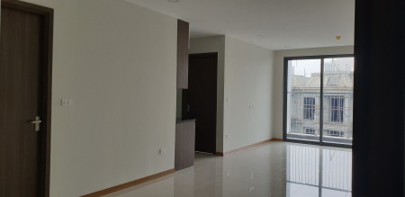 Gia đình cần bán gấp căn 2 ngủ CC Rose town