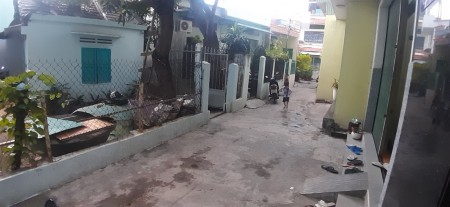Bán nhà tại đường Tây Sơn, TP.Quy Nhơn, T.Bình Định