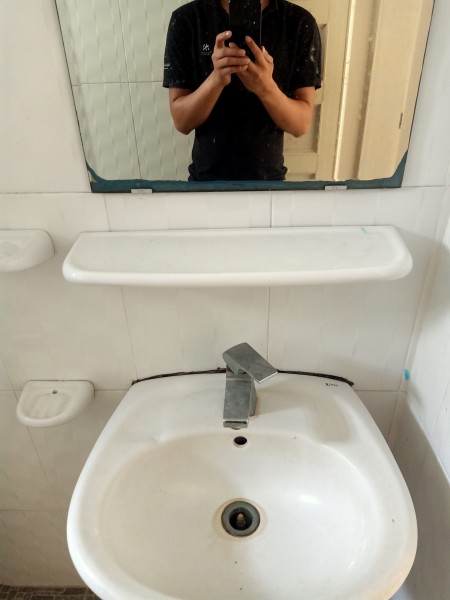 Phòng cho thuê giá rẻ Tân Bình 3tr có máy lạnh