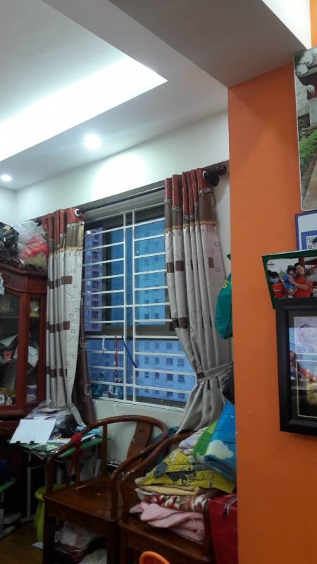 Bán căn hộ chung cư tòa trung tâm thương mại khu đô thị xa la, DT 55.5m2 LH 0396250339