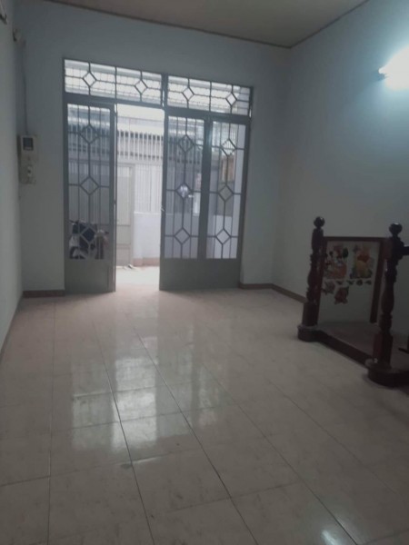 Bán nhà Mt đường Tây Sơn, quận Tân Phú chỉ 5 tỷ4