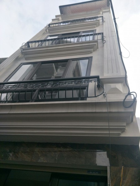 Bán nhà đường Hồng Tiến 48m2 x 5 tầng, 4m mặt tiền, giá 5.3 tỷ.Lô góc, Ô tô, KDVP