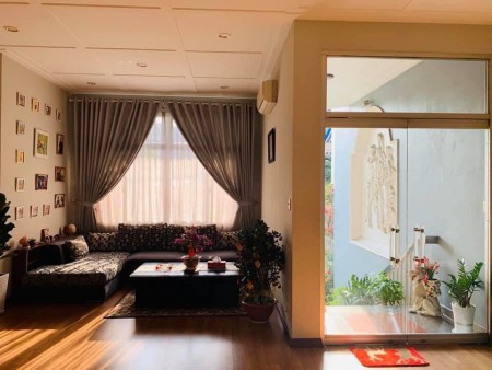 Khu siêu hiếm nhà bán sát cổng vào sân bay, Trường Sơn P4 Tân Bình
