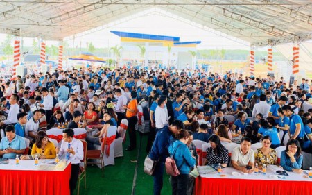 Đi đến slide 2