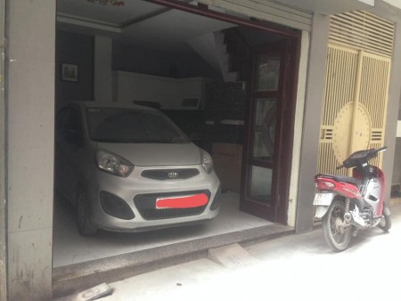 Nhà đẹp cần bán, Định Công Thượng, nhà phong cách Âu, ngõ ô tô, 36m, 4 tầng, 3.95 tỷ.