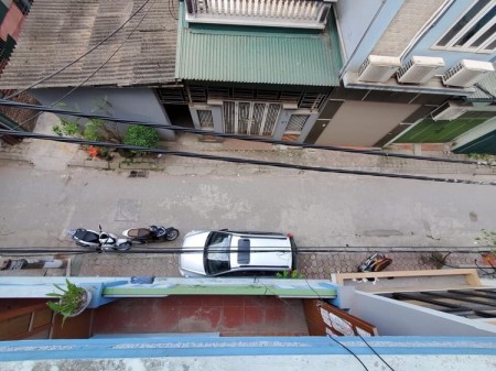 Bán nhà Tư đình 70m2, 4 tầng, MT 8m giá 6,7 tỷ.