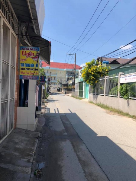 Bán đất tặng nhà Q12 tiện xây CHDV dt 300m2 giá chỉ 6 tỷ