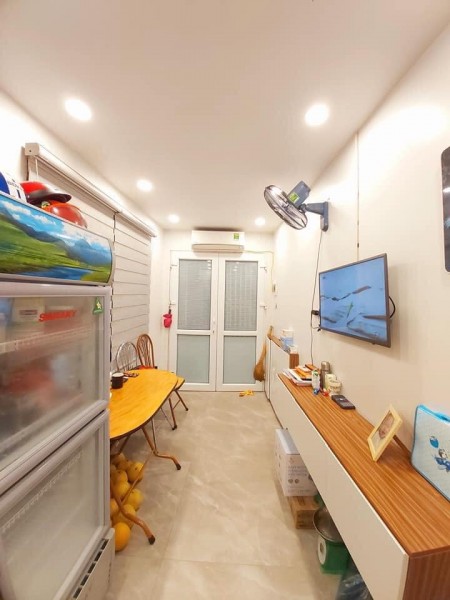 Bán nhà Tôn Đức Thắng 20m2, 4 tầng, 1.85 tỷ, nhà mới, sổ đỏ, ở ngay