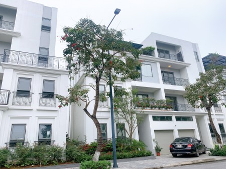 Shophouse The Manor Central Park 2 mặt tiền vừa ở vừa kinh doanh !