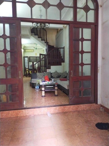 Bán nhà Trần Hữu Tước, phân lô, oto, view hồ, 4PN, 50m*4T, 7.75 tỷ, 0888104444