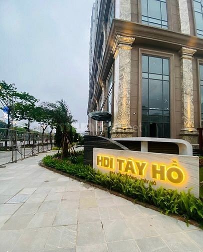 Căn hộ view trọn Hồ Tây, tầm view đắt giá, ban công ĐN, căn góc 3PN có giá rẻ nhất HN.