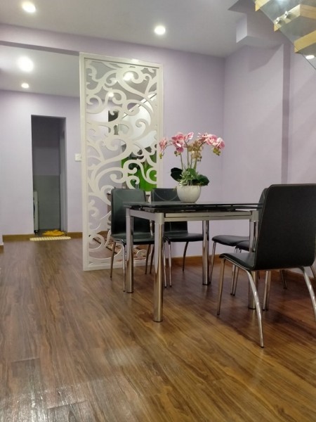 Cách Mạng Tháng 8, 57m, hẻm thông, rộng, cao ráo, sạch sẽ, chỉ 4 tỷ 900 triệu