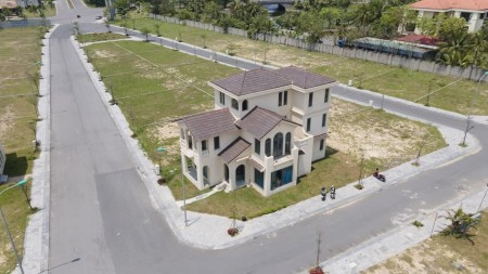 Giàu từ đất phất lên từ đầu tư, siêu phẩm đất biệt thư biển La Mer Quảng Bình