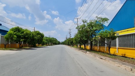 cho thuê xưởng 2500m2 giá 110tr/tháng trong kcn gần Tân Đô thuộc Huyện Đức Hòa, Long An