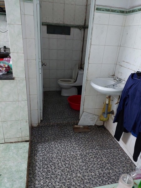 Bán nhà nát đường Nguyễn Bặc, chợ Phạm Văn Hai, p2, Quận Tân Bình, lh 0904358019