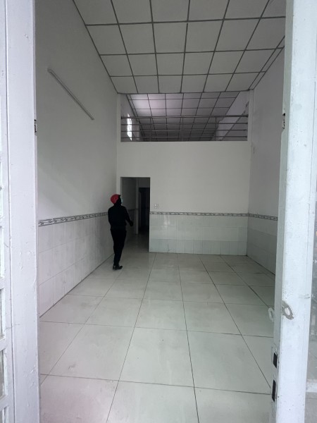 Chính chủ sổ cần bán ngay căn nhà sổ hồng nằm 2/ ngắn đường Vĩnh Lộc, ngay chợ ấp 5 Vĩnh Lộc B Bình Chánh