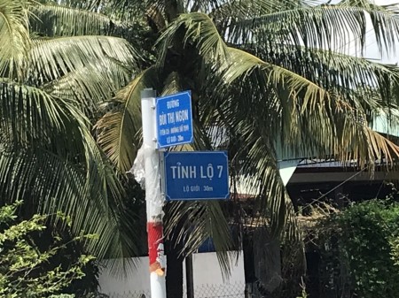 Đi đến slide 2