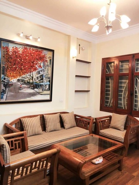 Nhà đẹp Bát Khôi long lanh, ô tô vào Nhà 42M2 nhỉnh 3 tỷ
