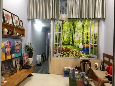 Cần bán nhà ở Lê Hồng Phong, Quận Hà Đông. Vị trí trung tâm Quận Hà Đông, cách 10 m ra ô tô tránh