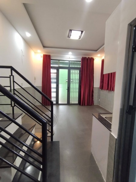 Bán gấp nhà Nguyễn Thông Q3, 25m2 chỉ 5.2 tỷ thương lượng