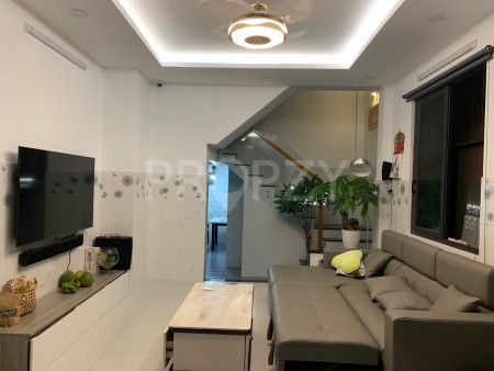 Nhà mặt tiền nội bộ gần chợ vải, 7 hiền, 4.3x16m nở 4.5, mới xây đẹp, 8.9 tỷ TL mạnh